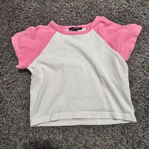 Cropped pink and white shirt